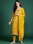 075fe4f1-d025-4141-84d3-3827d9566eec1730198453789-Indo-Era-Ethnic-Motifs-Regular-Kurta-with-Trousers–With-Dup-2