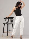8b9951e8-9bc8-40e2-8e74-97d64040c29f1706606181003FITHUBWomenStraightFitHigh-RiseTrousers5-482