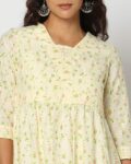 -1117Wx1400H-443025130-offwhite-MODEL