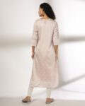 -1117Wx1400H-443039675-ltpink-MODEL