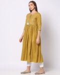 -1117Wx1400H-443041812-mustard-MODEL