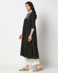 -1117Wx1400H-443041988-black-MODEL