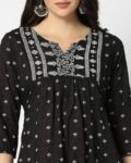 -1117Wx1400H-443041988-black-MODEL