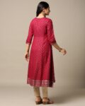 -1117Wx1400H-443041998-maroon-MODEL