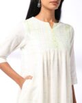 -1117Wx1400H-443048452-offwhite-MODEL
