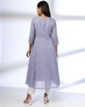 -1117Wx1400H-443055822-lavender-MODEL2