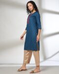 -1117Wx1400H-443059130-blue-MODEL