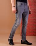 -1117Wx1400H-460619260-grey-MODEL6