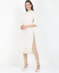 -1117Wx1400H-461994782-white-MODEL5