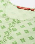 -1117Wx1400H-462720093-green-MODEL5