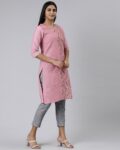 -1117Wx1400H-465847755-pink-MODEL