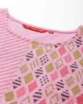 -1117Wx1400H-465847755-pink-MODEL