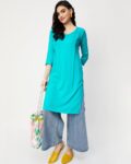 -1117Wx1400H-466730343-teal-MODEL4
