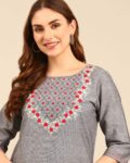 -1117Wx1400H-466980690-grey-MODEL5