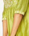 -1117Wx1400H-467019717-green-MODEL