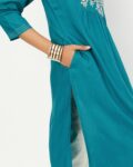 -1117Wx1400H-467054405-teal-MODEL4