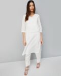 -1117Wx1400H-467163485-offwhite-MODEL4
