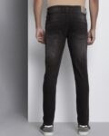 -1117Wx1400H-469172810-black-MODEL