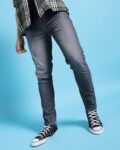 -1117Wx1400H-469576936-grey-MODEL2