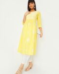 -1117Wx1400H-700029815-yellow-MODEL3