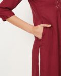 -1117Wx1400H-700196722-maroon-MODEL4