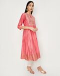 -1117Wx1400H-700240188-pink-MODEL