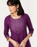 -1117Wx1400H-700353891-purple-MODEL