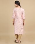 -1117Wx1400H-700367480-pink-MODEL5