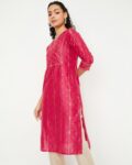 -1117Wx1400H-700545285-pink-MODEL
