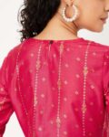 -1117Wx1400H-700545285-pink-MODEL