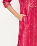 -1117Wx1400H-700545285-pink-MODEL