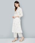 -1117Wx1400H-700552536-offwhite-MODEL