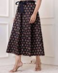 -1117Wx1400H-700699693-navy-MODEL5