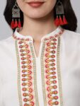 30e2ad66-b547-4040-94dc-10be879ff9811666930608217KALINIWomenWhiteGeometricYokeDesignThreadWorkKurta1