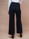 f6ba1d60-b277-4988-bd1e-bfc829cb214f1677049413593SASSAFRASBASICSWomenBlackStraightFitTrousers1