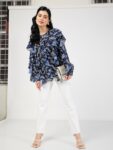 283a8ce7-060f-4728-8e50-7a5cb8b8dc451721975050966-SASSAFRAS-Women-White-Slim-Fit-Mid-Rise-Cigarette-Trousers-2-1