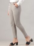 4f5d07c0-ddf2-4ea9-bfaf-d2f1520ec2391706094383890FITHUBWomenSlimFitHigh-RiseTrousers1