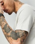 3_-1117Wx1400H-466768882-grey-MODEL