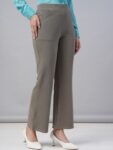 5d359fa8-4b95-48cd-b5df-26dbb7b584e41716644334089FITHUBWomenFlaredHigh-RiseTrousers4