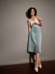 cc5f015c-b976-4451-9c58-82118b96637a1718972993988-SASSAFRAS-Green-Denim-A-Line-Midi-Skirt-4161718972993441-3