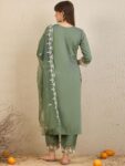 d63da927-acde-40a3-b617-8e8aae6228a51727718766399-Indo-Era-Floral-Embroidered-Thread-Work-Straight-Kurta-With–2