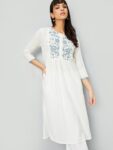 c63a25c0-9d26-4f27-b837-03047bc155ed1715244189534maxWomenFloralEmbroideredKurta5