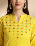 f27bbe91-8222-4cbc-9707-5b4b3590f0221706511644494AnoukWomenFloralPrintedThreadWorkKurta1