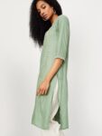 09a157a7-5394-4cac-bf47-386999379cd51703923950563maxWomenGreenKurta1