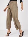 625b8f8e-b290-4d5f-bcec-cb27fdb03a6f1729490648642-SASSAFRAS-Women-Beige-Mid-Rise-Cropped-Pleated-Paral (1)