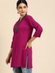 6d3e33c1-5d8d-43dd-abc6-745d9db9771a1651212344357-Anouk-Women-Kurtas-791651212343963-3