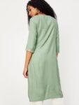 09a157a7-5394-4cac-bf47-386999379cd51703923950563maxWomenGreenKurta1