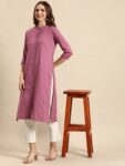 c82124e6-8e99-4481-85f7-6e06b280c2fa1680257296467-Anouk-Women-Kurtas-1051680257295745-3