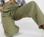 92b43cd0-cd28-44f2-8ffb-00431a9105891694599686839SASSAFRASWomenOliveGreenStraightFitTrousers1