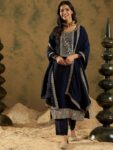 e3ab3b29-d32c-4de7-a7b2-1f4370a36ad81727719164354-Indo-Era-Women-Floral-Embroidered-Regular-Sequinned-Kurta-wi-2